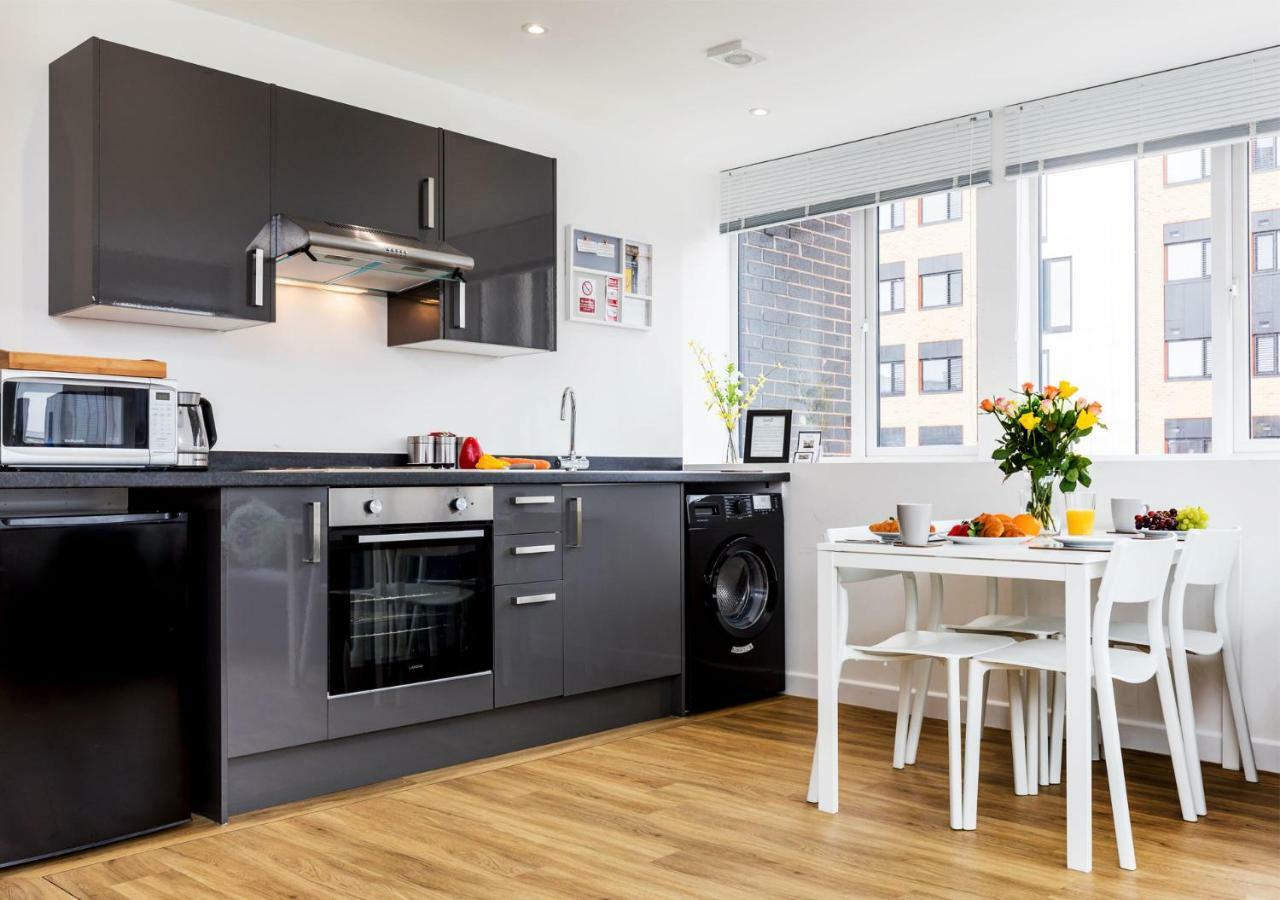 City Centre Apartment 朴次茅斯 外观 照片